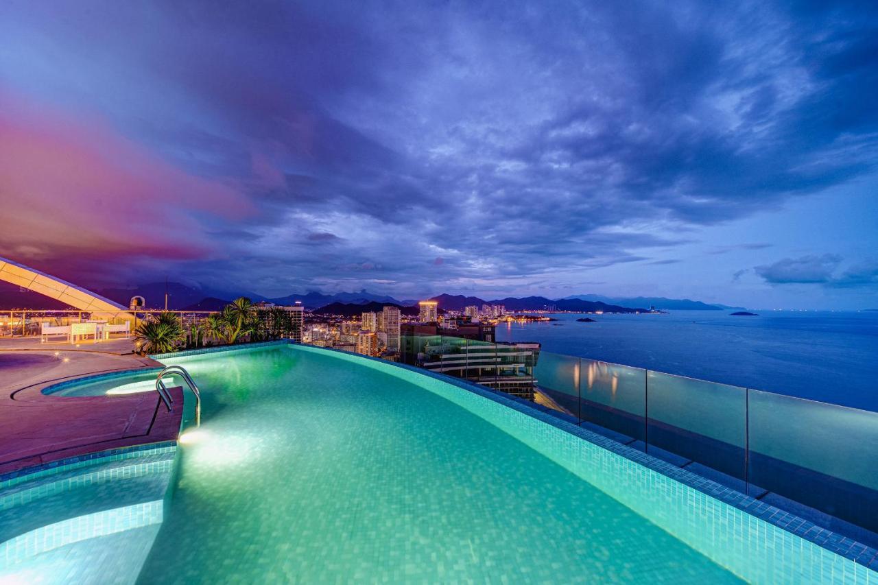 Az Five Stars Ocean View Apartment Nha Trang Exteriér fotografie